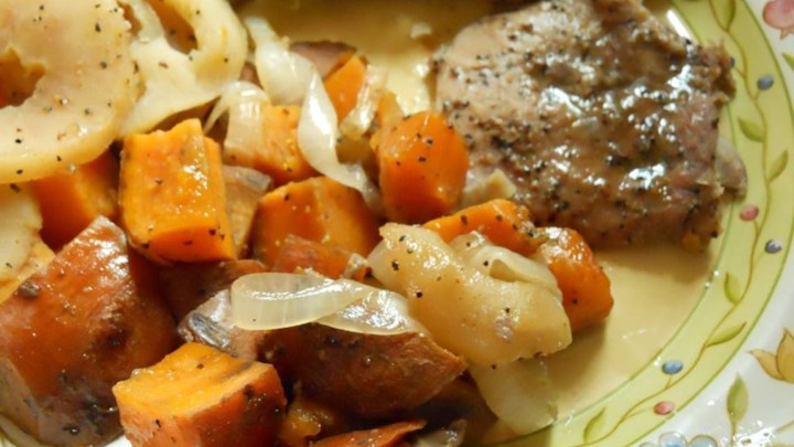 Pork Chops with Sweet Potatoes and Apples